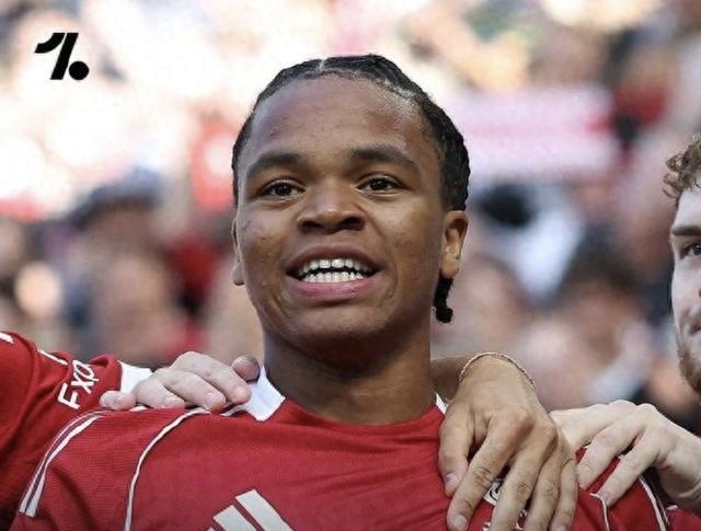 换下, 球员中最低, 个人表现却