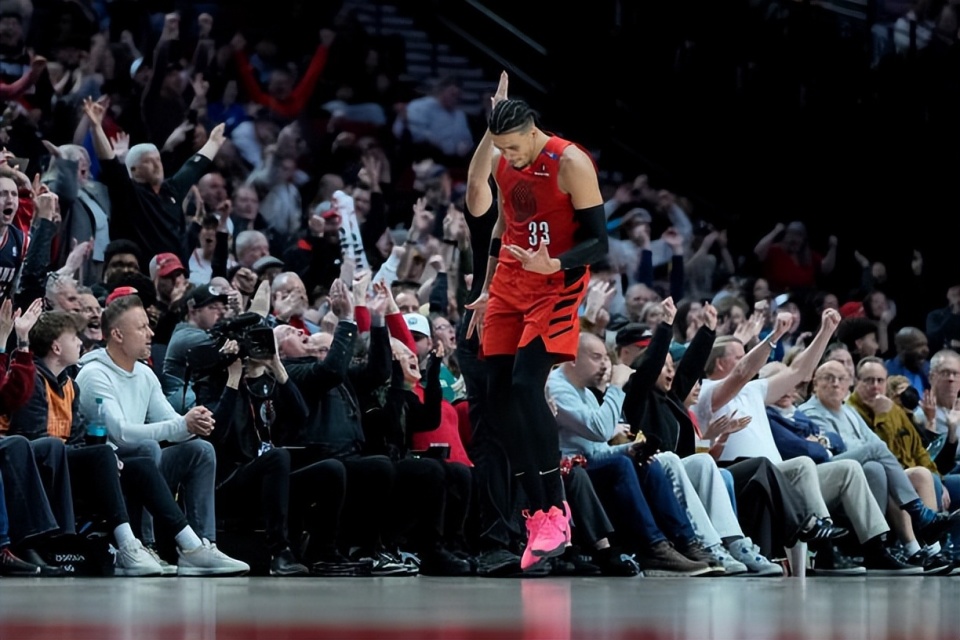 用这样的价, 在防守端出, src 用这样的价, 在防守端出, src