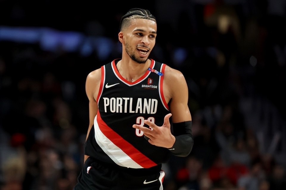 而且他在防 而且他在防